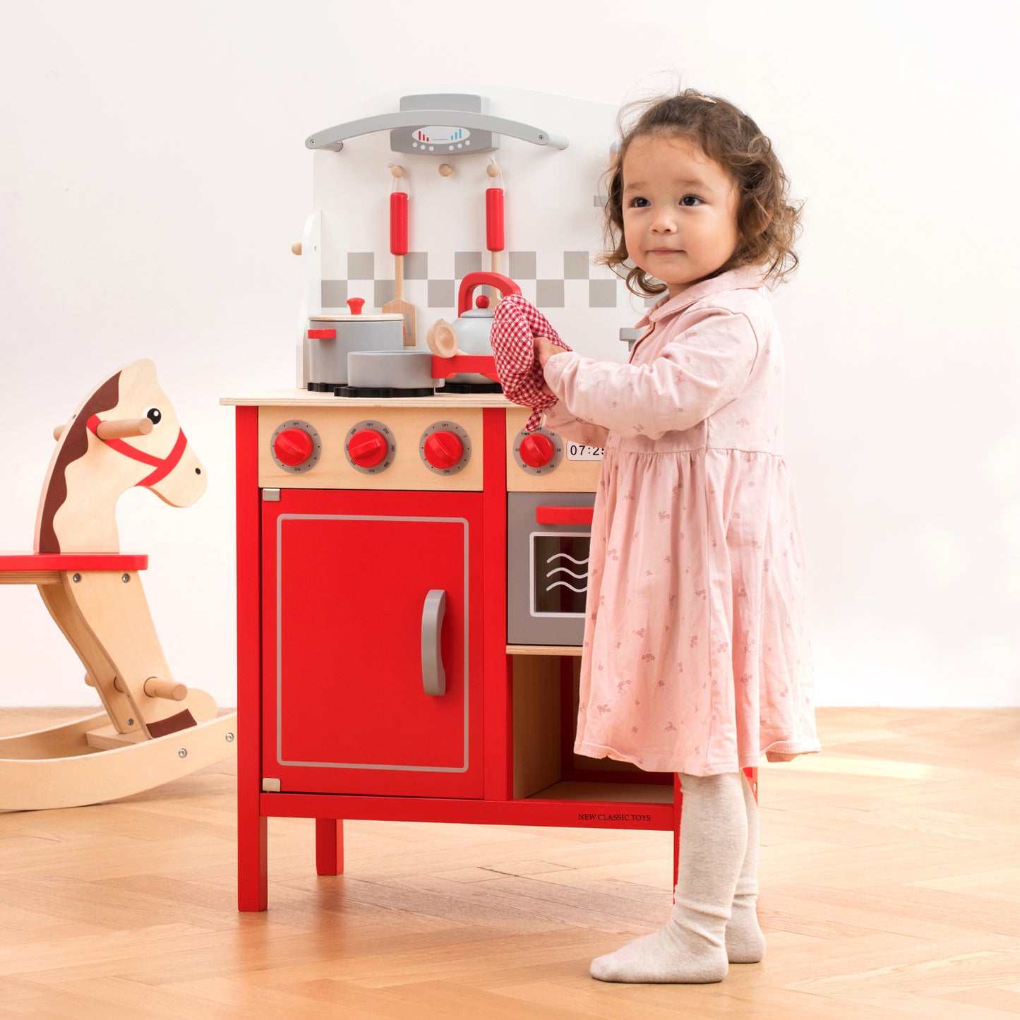 New Classic Toys Kitchenette Bon Appetit DeLuxe, Red