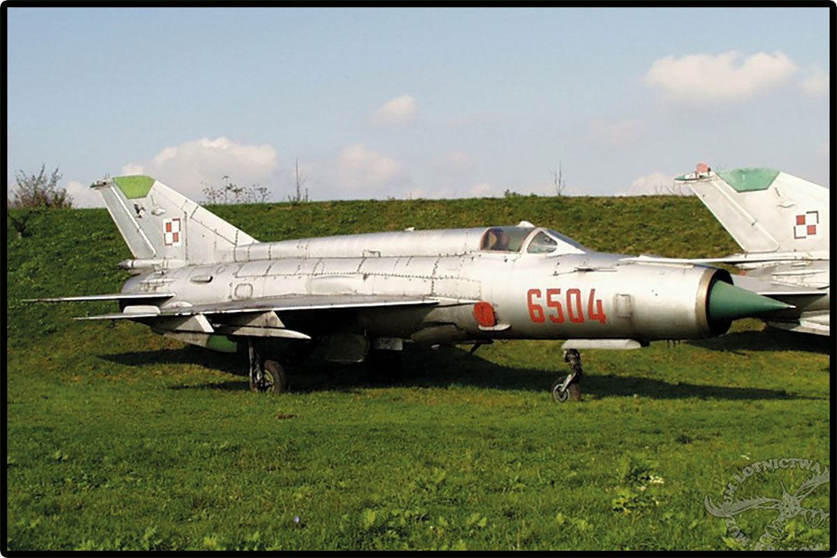 COBI Armed Forces MiG-21 MF (Poland / USSR) Fighter Jet Building Set, 381 Pieces