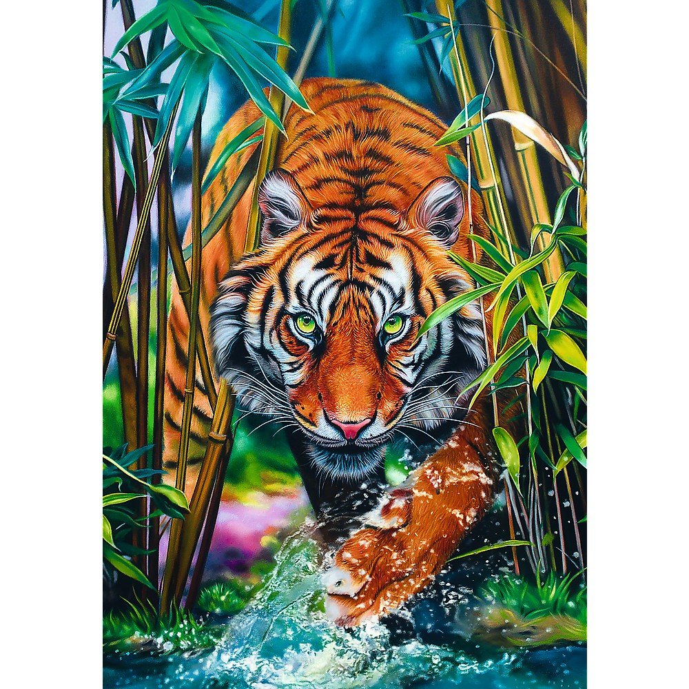 Trefl 1000 Piece Jigsaw Puzzle, Grasping Tiger