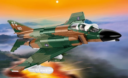 COBI Historical Collection F-4C Phantom II™ (Vietnam War) Building Set, 738 Pieces