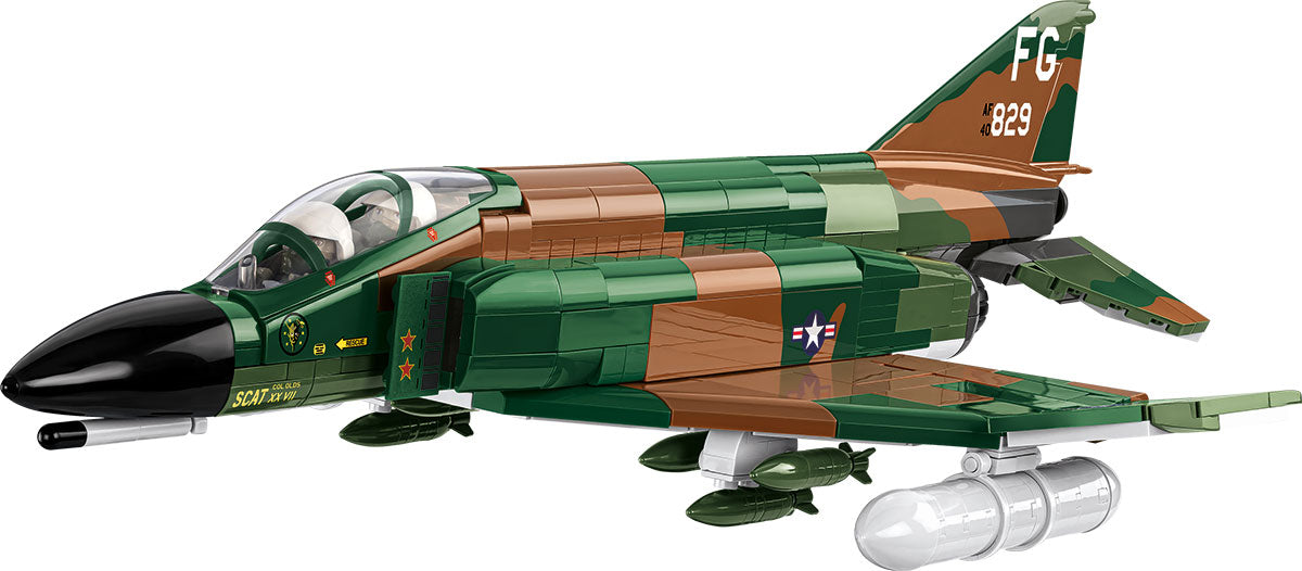 COBI Historical Collection F-4C Phantom II™ (Vietnam War) Building Set, 738 Pieces