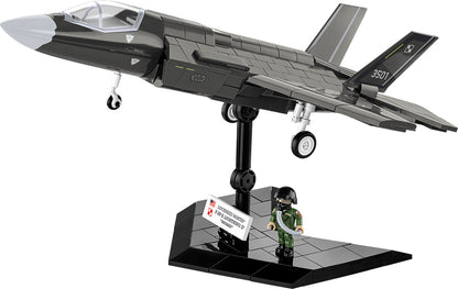 COBI Armed Forces F-35A Lightning II "HUSARZ", 605 Pieces