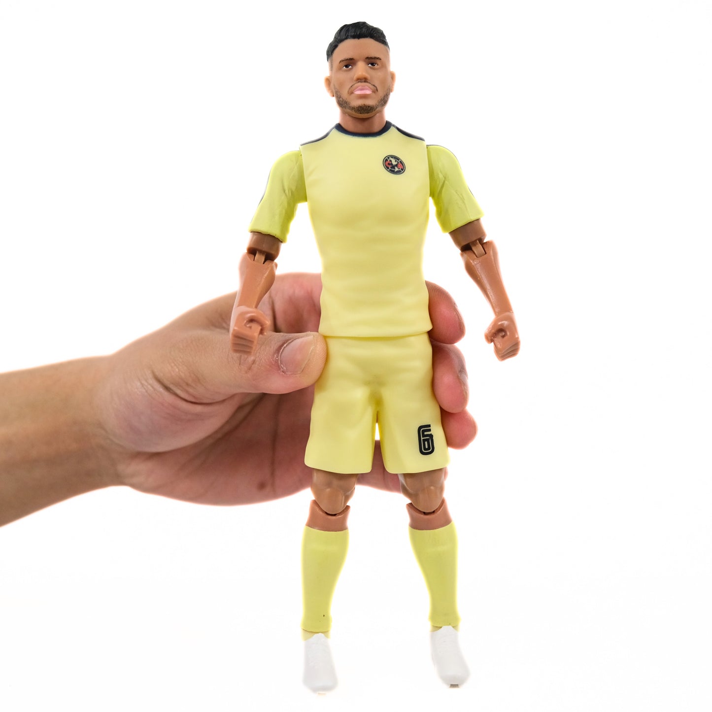 Banbo Toys SOCKERS Club América Jonathan Dos Santos 8" Collectible Soccer Action Figure