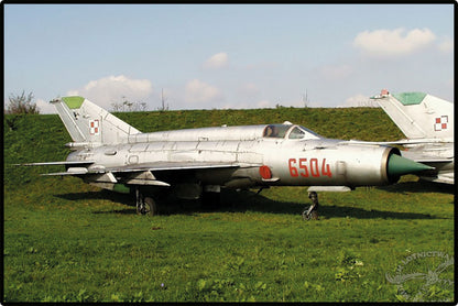 COBI Armed Forces MiG-21 MF (Poland / USSR) Fighter Jet Building Set, 381 Pieces